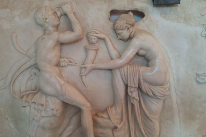 Pompeii SkipTheLine 3 Hours Tour — photo 1 of 11