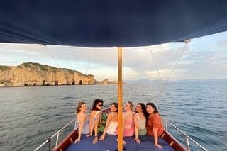 Classic Boat Tour of Naples Bay