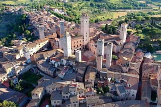 Private Guided Day Trip Siena, San Gimignano and Chianti