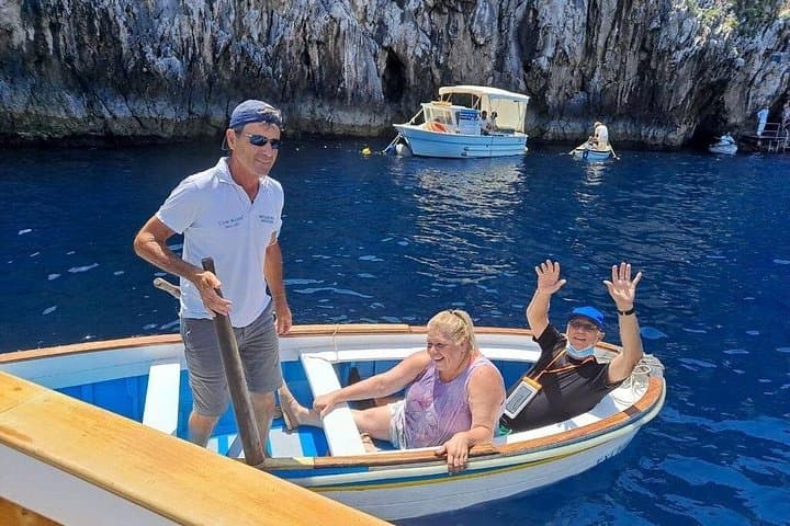 Capri Island and Blue Grotto Fullday from Rome — photo 1 of 15