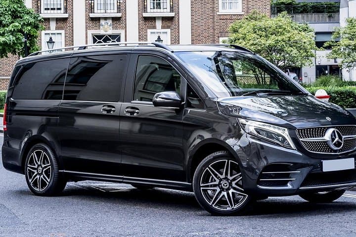 Departure Private Transfer: Milan to Malpensa Airport MXP in Luxury Van — photo 1 of 10