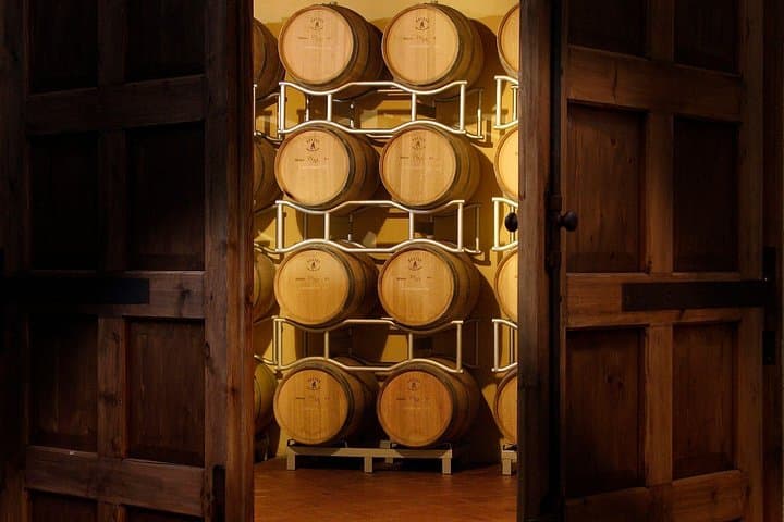 Tasting with Private Walk in a Cellar in Tuscany — photo 1 of 9