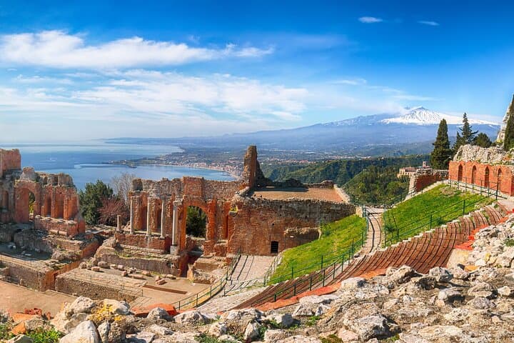 From Cefalù: Etna and Taormina - full day — photo 1 of 16