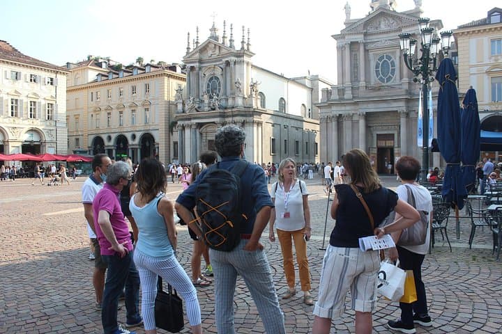 Walking Tour in small groups in English — photo 1 of 8