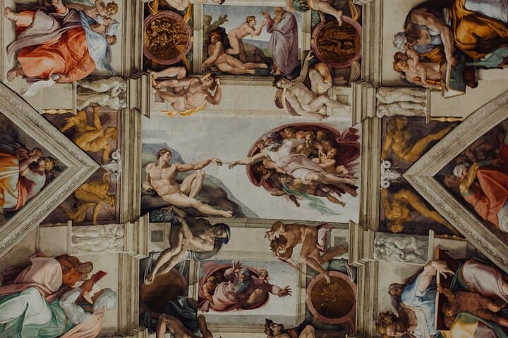 Vatican Museums: Skip the Line Tickets with Escorted Entrance — photo 1 of 11