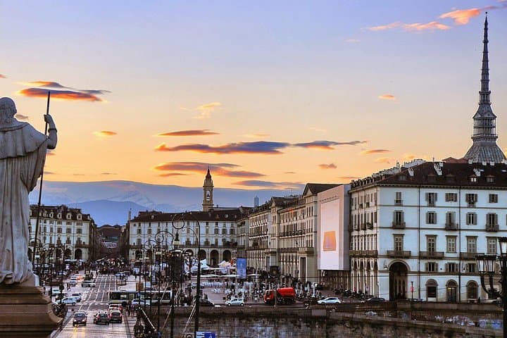 Private Guided Tour to Discover and Shoot the Iconic Places of Turin — photo 1 of 11
