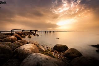 Photo session on Lake Garda at sunset
