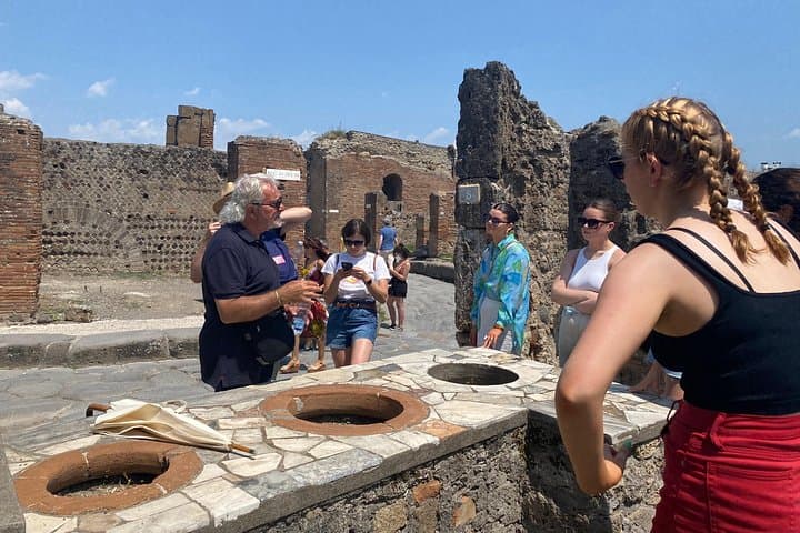 Pompeii: 2 Hour Private Tour with an Archeologist Guide — photo 1 of 18