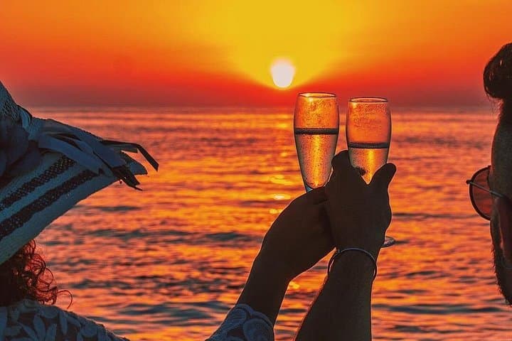 Private Sunset Boat Tour with Prosecco from Sorrento — photo 1 of 15