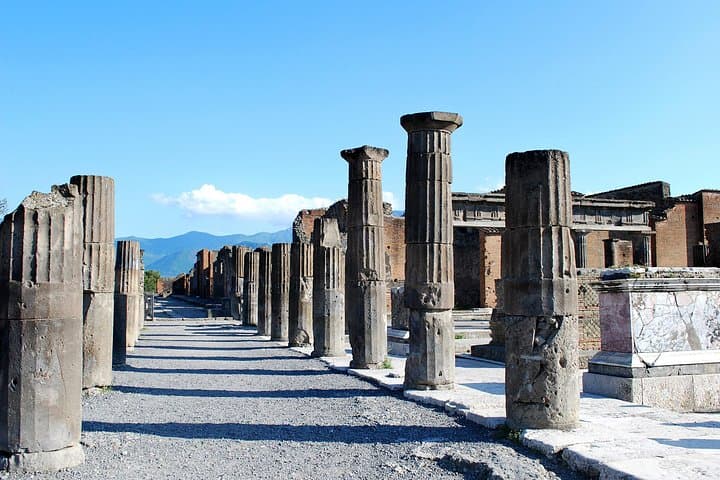 Pompeii and Sorrento Daytrip From Rome — photo 1 of 18