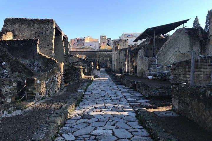 Herculaneum - Small Group Tour — photo 1 of 22