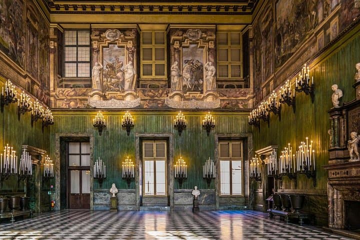 Turin Royal Palace Private Guided Tour with Skip-the-Line Entry — photo 1 of 12