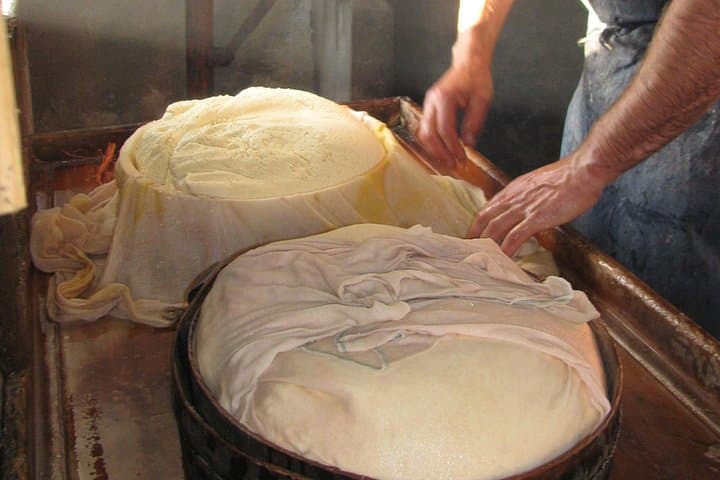 Tour of the Cheese and Wine Routes in Cammarata — photo 1 of 16