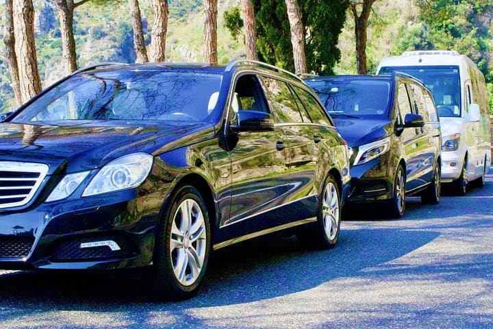 Private Transfer from Naples to Amalfi Coast or Vice Versa — photo 1 of 10