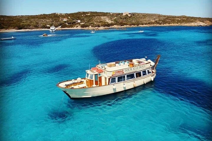 Boat tour of the La Maddalena Archipelago — photo 1 of 22
