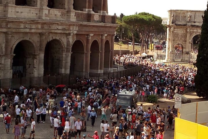 Private Walking Tour Vatican Museums or Colosseum — photo 1 of 26