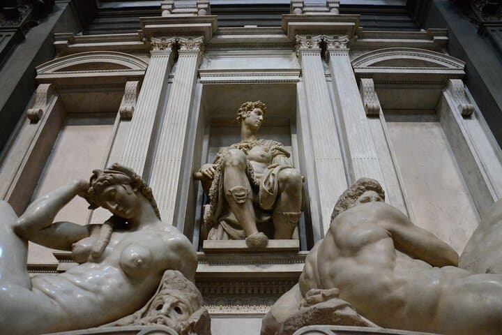 Guided Medici Tour Florence: Discover Mysteries & History — photo 1 of 6