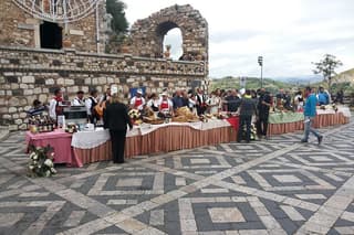 Best of Godfather and Taormina Tour with Street Food Tasting