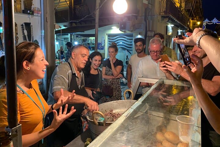 Small-Group Night Street Food Tour of Palermo (All-Inclusive) — photo 1 of 11