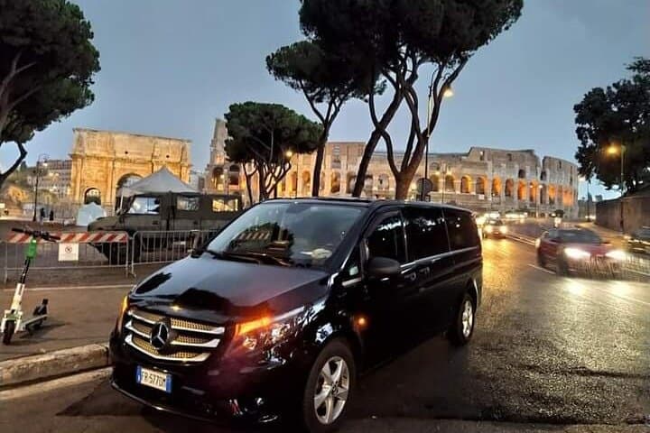 Private Transfer from the Port of Civitavecchia to Rome or Airport — photo 1 of 15
