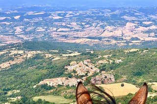 2-Hour Private Horse Riding with Views in Tuscany