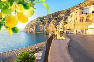 Private Tour of Pompeii and Sorrento from Amalfi, Ravello and Positano
