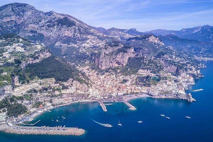 Positano-Amalfi on the road — photo 1 of 3
