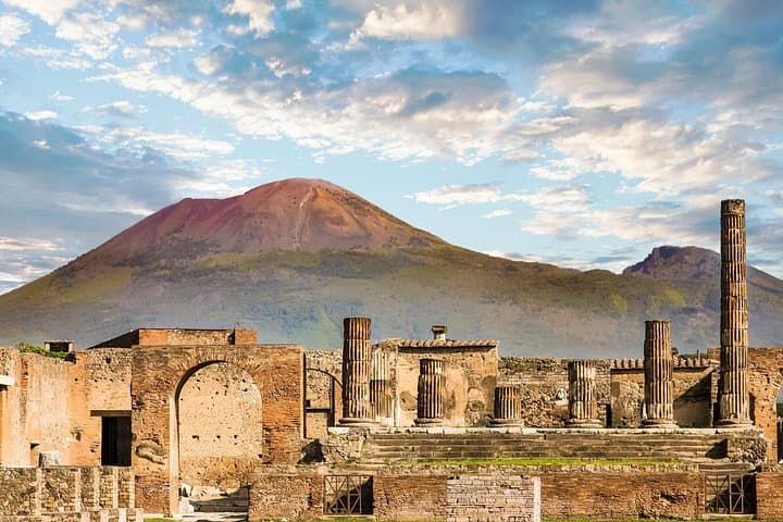 Pompeii Private Guided Tour with nominative tickets from Naples — photo 1 of 2