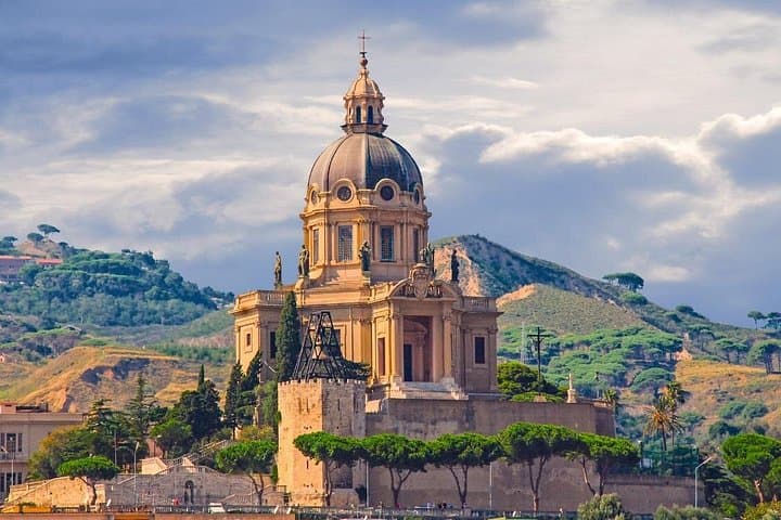 2-Hour Private Walking Tour of Messina — photo 1 of 9