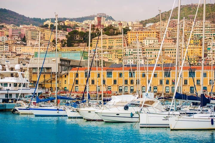 Private Professional Photoshoot Session in Genoa — photo 1 of 13