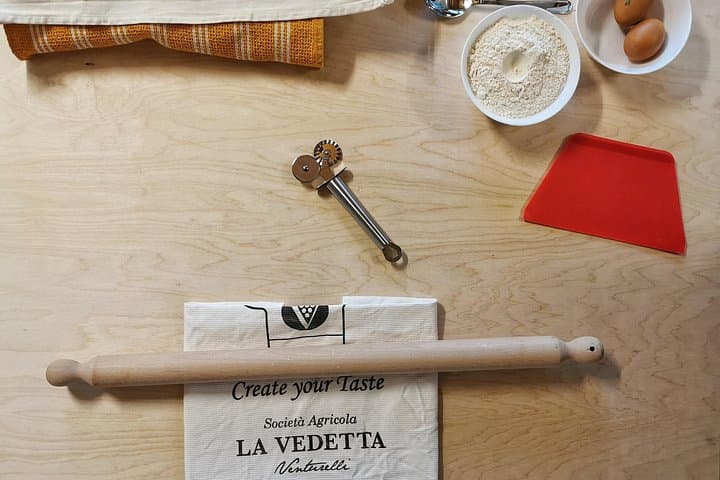 Private Italian Cooking Course in Castelvetro di Modena — photo 1 of 9