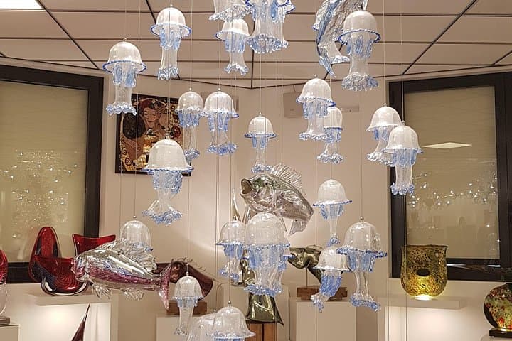 Murano Glass Art Tour Where the WOW Factor Is Real — photo 1 of 15