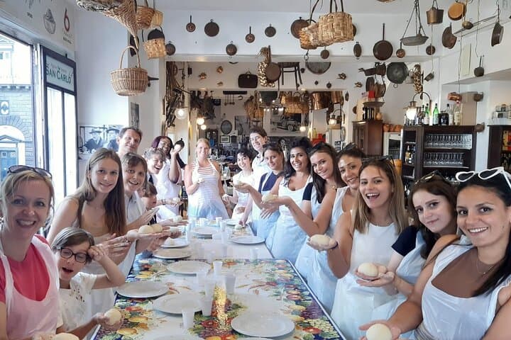 Pizza and Tiramisù Making class — photo 1 of 10