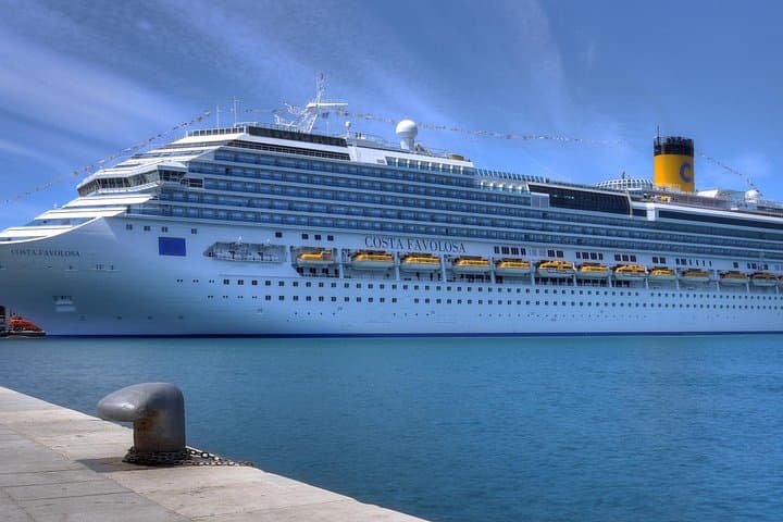 Post Cruise Private Tour from Civitavecchia to Rome visit All Major Attractions — photo 1 of 10