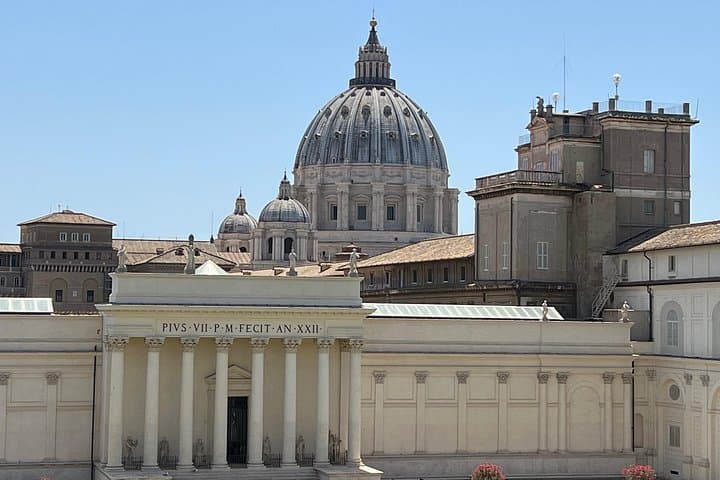 Vatican Museums Sistine Chapel & St. Peter's Basilica Private Exclusive Guide — photo 1 of 10