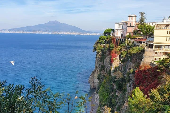 Sorrento : Private Transfer from Naples visit Pompeii — photo 1 of 13