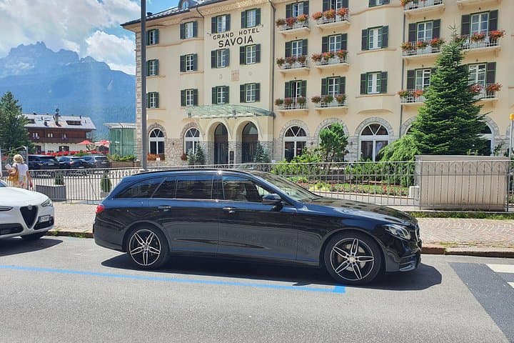 Genoa city to Genoa Cruise Port - Departure Private Transfer — photo 1 of 12