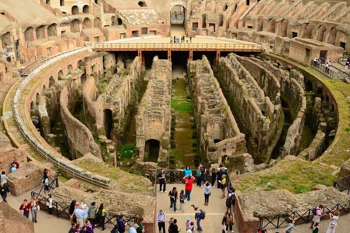 Colosseum Guided Tour with Special Access to the Gladiator Arena — photo 1 of 5