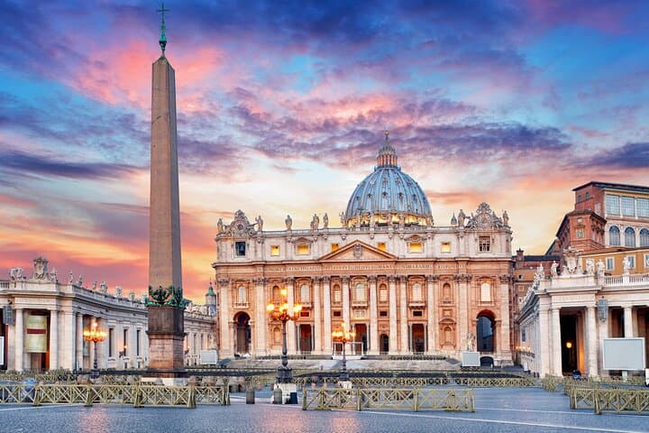 Vatican Museums, Sistine Chapel & St Peter’s Basilica Guided Tour — photo 1 of 25