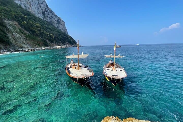 Capri Private Boat Tour : 2h Local skipper, Faraglioni & Sea Caves — photo 1 of 50