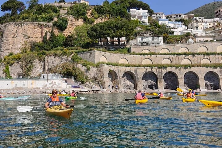 Kayak Activity Along Majestic Amalfi Coastline (Amalfi-Positano) — photo 1 of 23