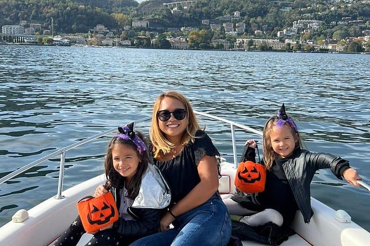 3 Hour Boat Rental Without License 40hp Engine on Lake Como — photo 1 of 6