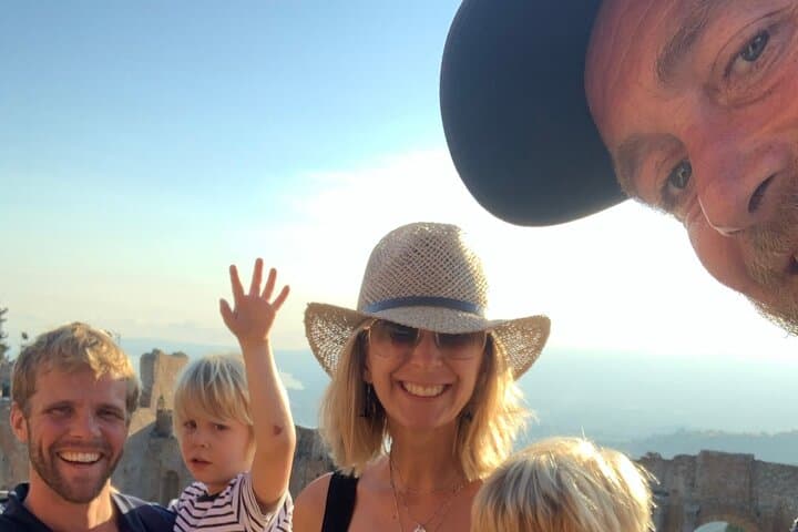 Tour privato di un giorno Etna-Taormina-Castelmola — photo 1 of 15