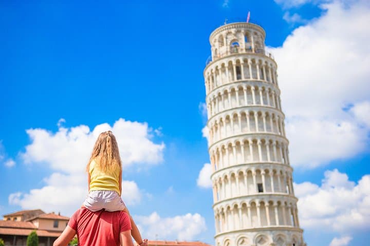 Photographer Professional Photoshoot in Pisa — photo 1 of 12