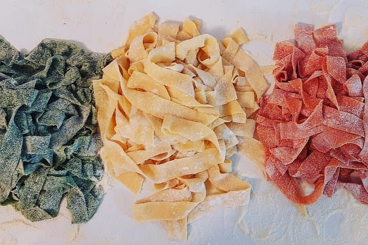 Tricolor Pasta Cooking Class with a Chef in Como countryside — photo 1 of 10