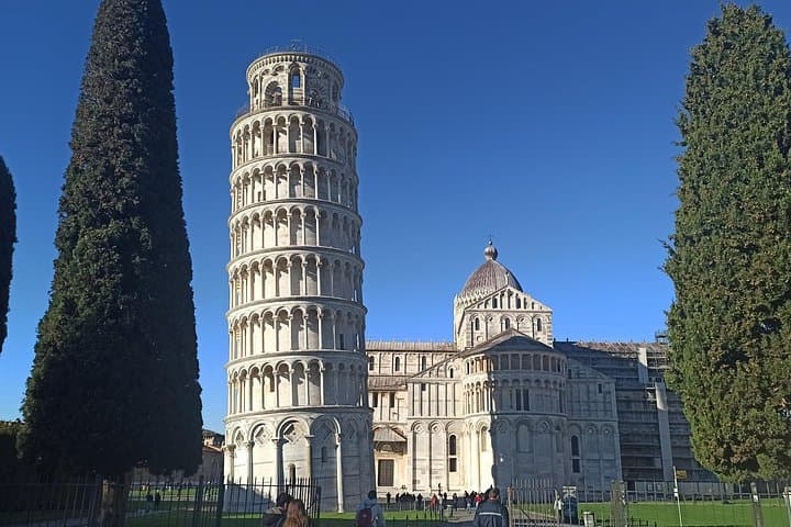 PRIVATE EXCURSION: Pisa and Lucca – Lunch & Wine Tastings — photo 1 of 35