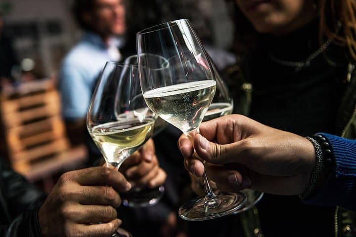 Wine Class and Tasting in Milan - Semi Private tour — photo 1 of 13