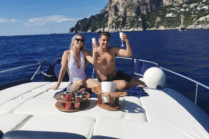 Private Boat Tour from Capri to Positano – Luxury and Scenic View — photo 1 of 13