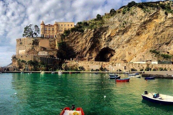 Private Transfer by Car from Sorrento to Maiori or from Maiori to Sorrento — photo 1 of 4