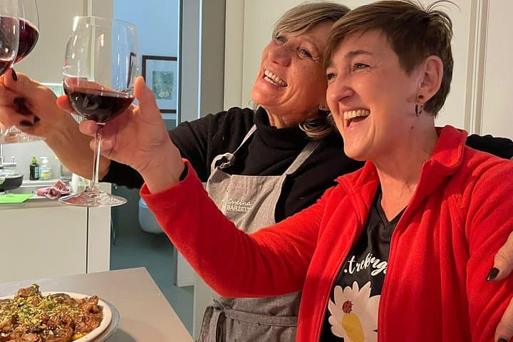 Private Tour and Cooking Class in Milano with a Milanese Family — photo 1 of 10